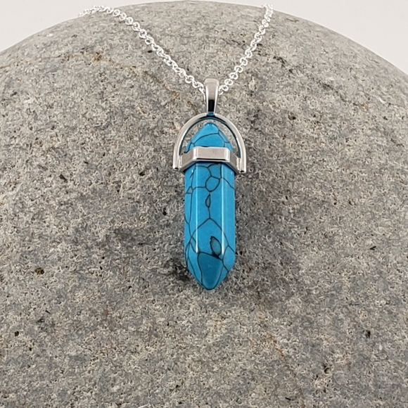 Turquoise Crystal Pendant & SS Chain - Picture 2 of 5